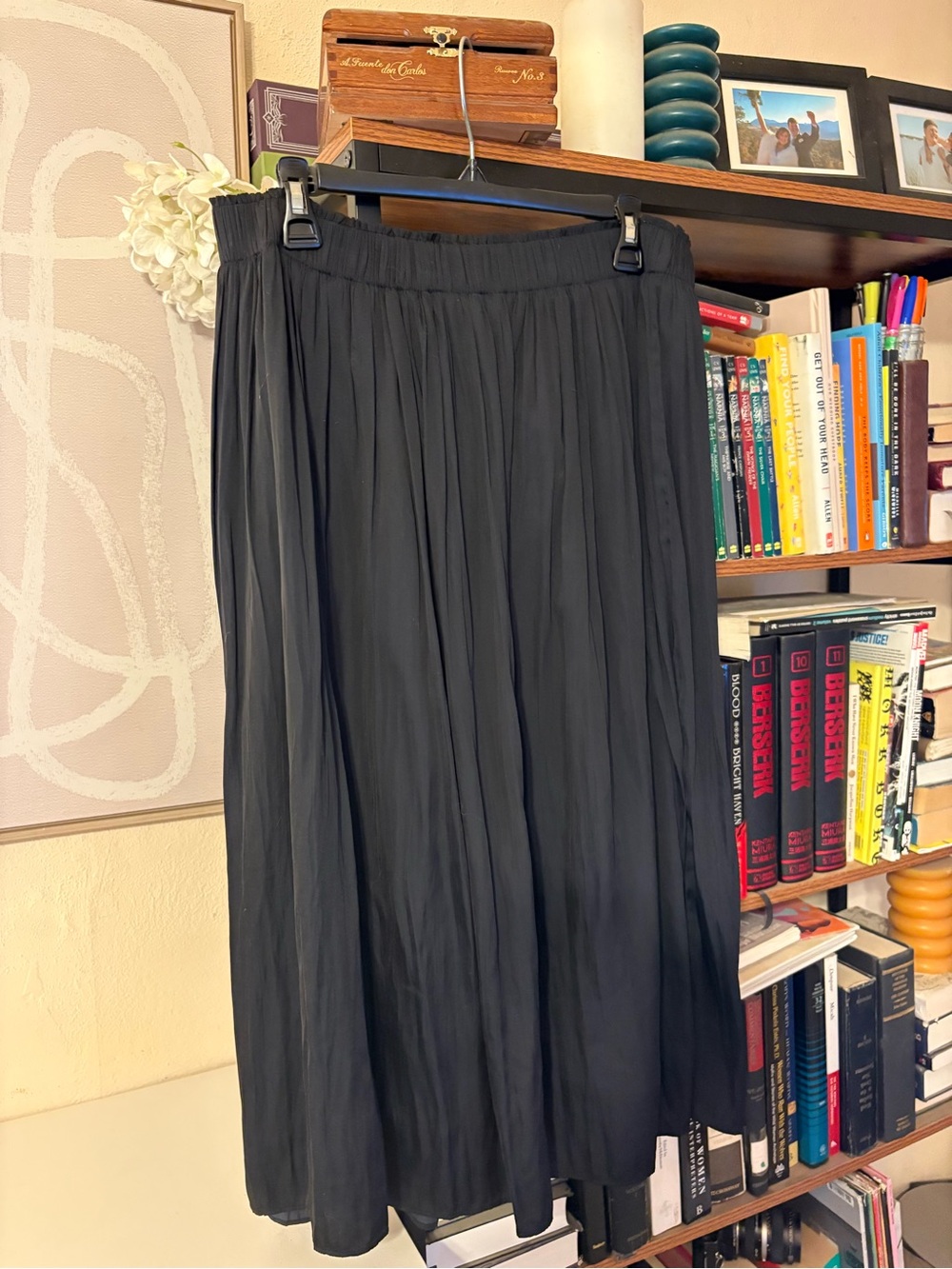 GAP Black Pleated Maxi Skirt